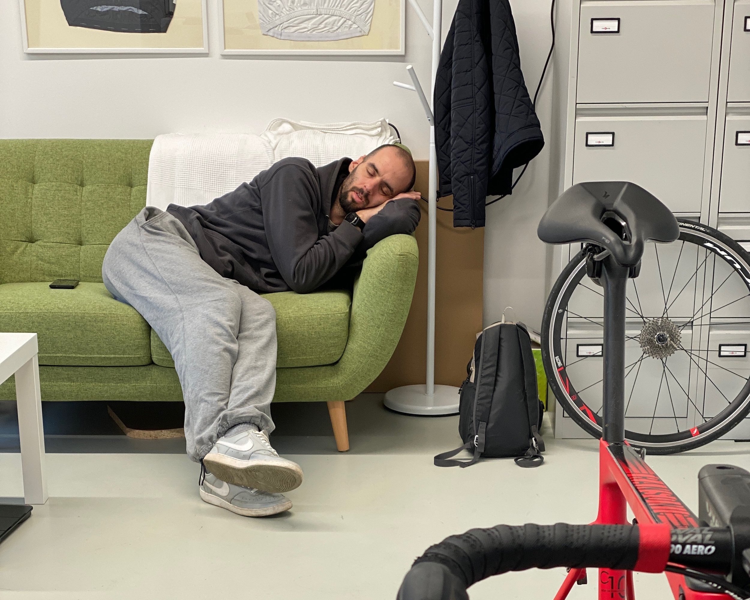 Čakanje po zajtrku je bilo naporno