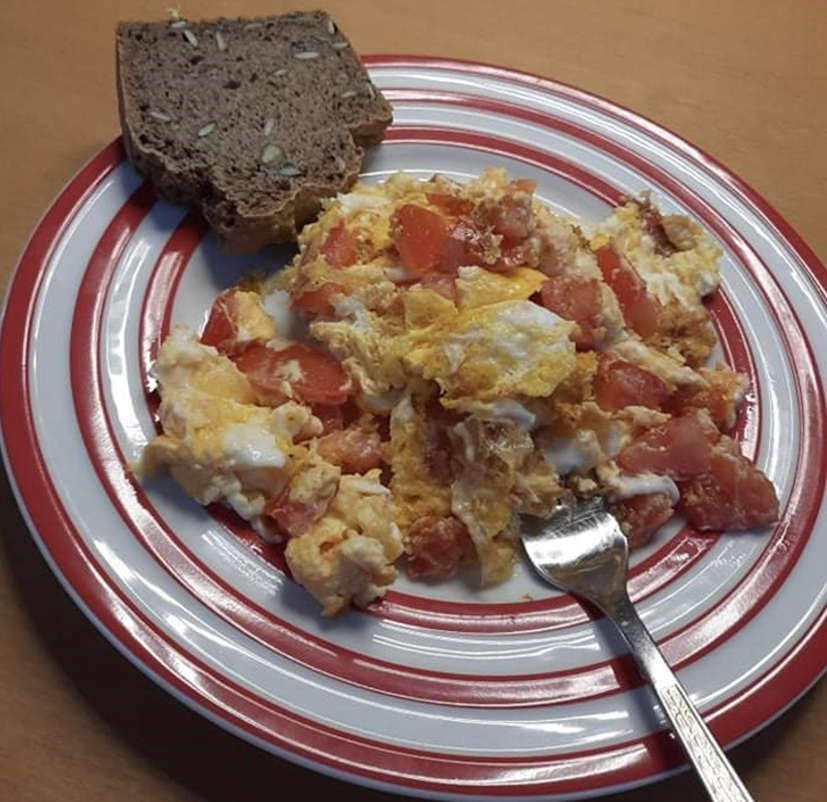 Makrohranilno uravnotežen obrok