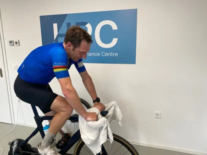 Količina znoja, ki ga sproduciramo med vadbo je izjemno velika